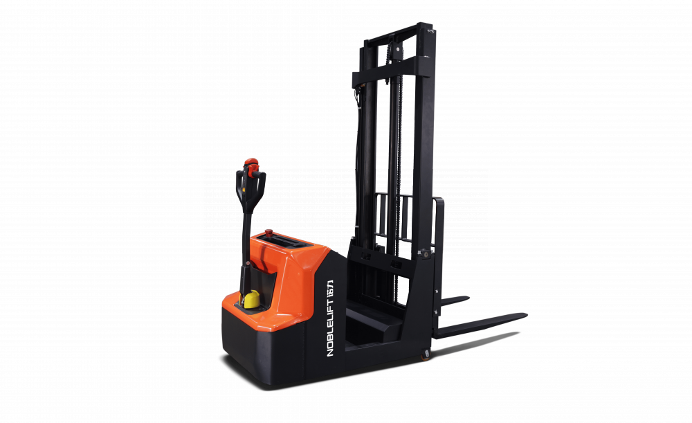 Самоходный штабелер Noblelift  PSE06BCB 